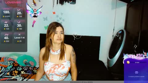 Snapshot of dream__girls69944 chatting on 12/14/24, 10:34 sharon online show from 12/14/24, 10:34