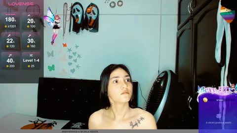 Snapshot of dream__girls69944 chatting on 12/16/24, 09:35 sharon online show from 12/16/24, 09:35