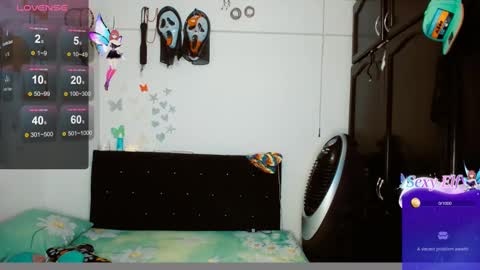 Snapshot of dream__girls69944 chatting on 01/08/25, 09:10 sharon online show from 01/08/25, 09:10