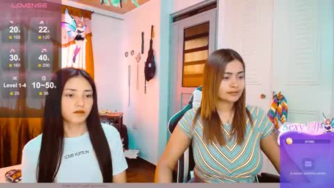 Snapshot of dream__girls69944 chatting on 01/26/25, 01:36 sharon online show from 01/26/25, 01:36