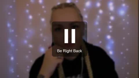 dream_dolly_ online show from 10/09/25, 01:31