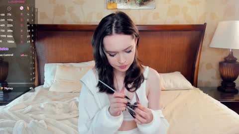 Snapshot of dream_melody chatting on 10/13/25, 07:47 Hi Im Monika Welcome to my room online show from 10/13/25, 07:47