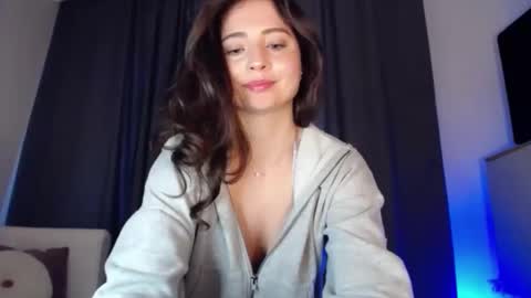 Nicole online show from 12/13/24, 08:09