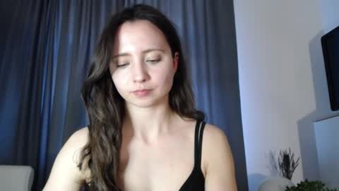 Nicole online show from 04/02/26, 01:42