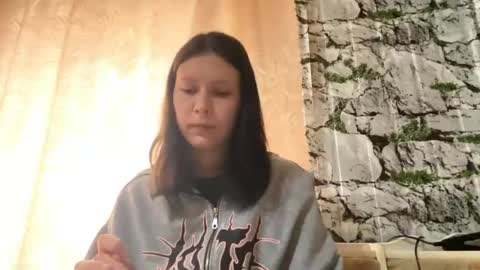 Snapshot of dreamahouseholder chatting on 05/29/26, 08:23 Elina online show from 05/29/26, 08:23