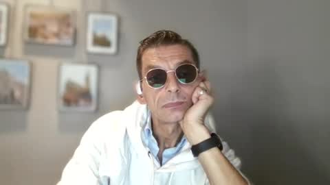 Dreambob online show from 09/17/25, 05:20