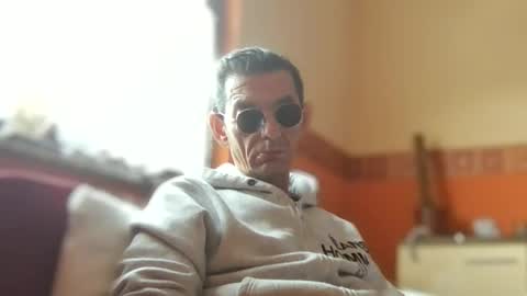 Dreambob online show from 11/23/25, 10:04