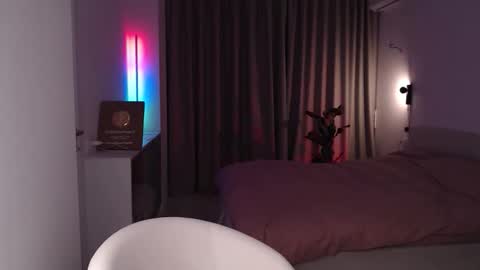 Snapshot of dreamcutiel123 chatting on 11/16/25, 03:12 Liza online show from 11/16/25, 03:12