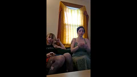 dreamdivyne online show from 04/13/26, 08:03