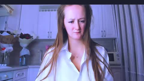 Snapshot of dreamesoul chatting on 12/24/24, 01:27 dreamesoul online show from 12/24/24, 01:27