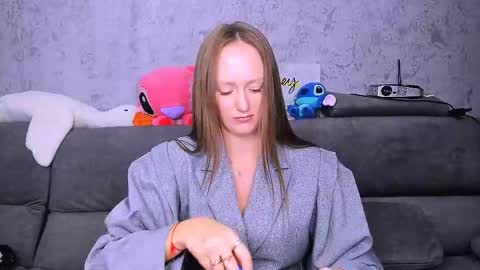 Snapshot of dreamesoul chatting on 10/06/25, 03:09 dreamesoul online show from 10/06/25, 03:09