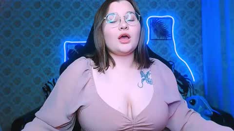 dreamforyoue2 online show from 10/01/25, 07:20