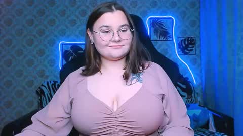 dreamforyoue2 online show from 10/14/25, 07:36