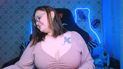 dreamforyoue2 online show from 10/19/25, 08:09