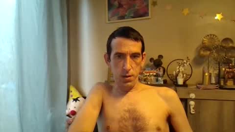 dreamguy38 online show from 10/20/25, 07:31