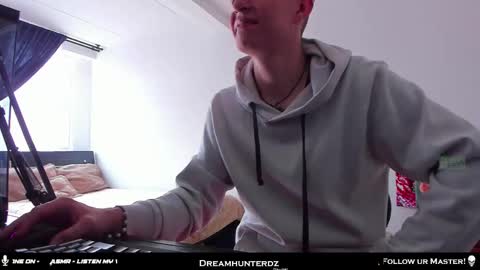 Your lord. - ONLINE  1500 Pm to 2100 Pm - New York Hour online show from 01/08/26, 07:49