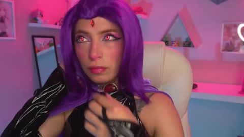 Snapshot of dreamleah_ chatting on 11/30/25, 04:49 dreamleah_ online show from 11/30/25, 04:49