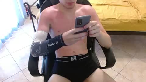 DreamBoy online show from 08/05/26, 10:51
