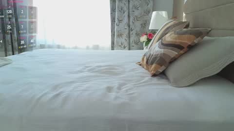 Celine online show from 03/04/25, 01:49