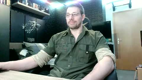 Ioannes Paulus the 2nd online show from 11/18/25, 09:41