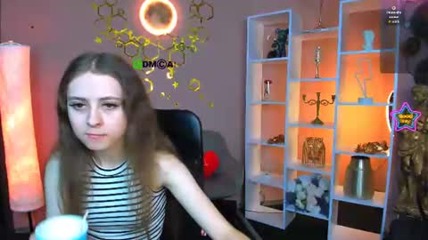 Snapshot of dreamy_lola chatting on 08/07/26, 05:53 Lola online show from 08/07/26, 05:53