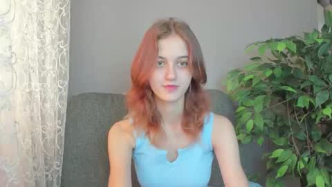 dreamy_pollyyy online show from 09/15/25, 03:17