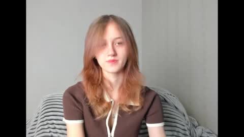dreamy_pollyyy online show from 01/12/26, 02:39
