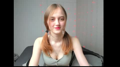 dreamy_pollyyy online show from 03/30/26, 04:08
