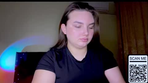 Mila online show from 02/23/26, 04:48