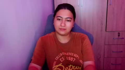 dreamycreamyst online show from 04/18/26, 04:49