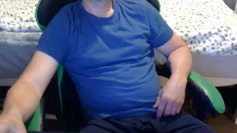 Snapshot of dreamydick47061 chatting on 06/10/26, 02:56 luvslutz online show from 06/10/26, 02:56