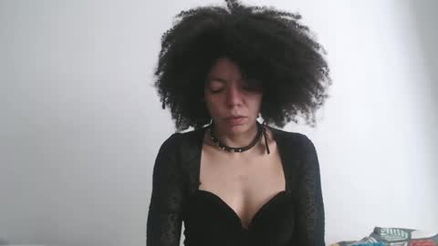 Snapshot of dreamylatina chatting on 02/28/26, 01:01 DreamyLatina online show from 02/28/26, 01:01