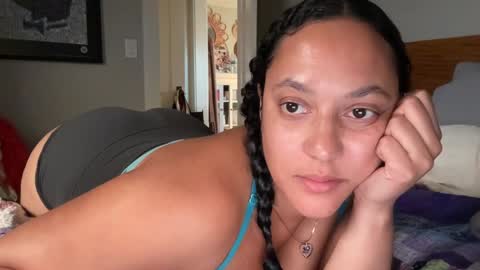 RIRI OR DREAMY online show from 01/23/25, 12:35