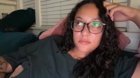 RIRI OR DREAMY online show from 09/18/25, 03:19