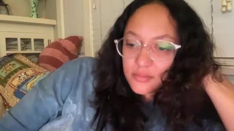 RIRI OR DREAMY online show from 10/05/25, 03:27