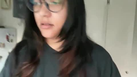 RIRI OR DREAMY online show from 03/01/26, 02:30