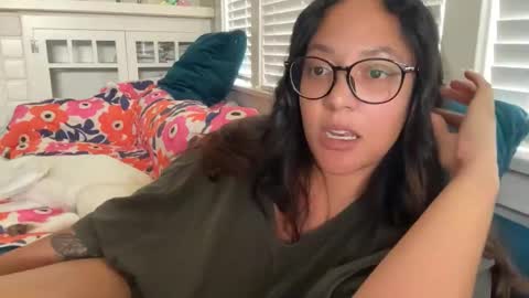 RIRI OR DREAMY online show from 03/10/26, 07:08