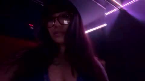 dreamyyy01 online show from 04/23/26, 03:30