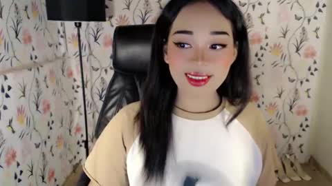 Snapshot of dreyanajones chatting on 09/17/25, 01:46 Dreyana online show from 09/17/25, 01:46