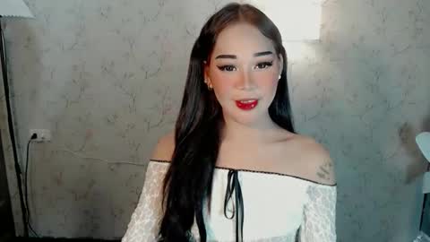 Snapshot of dreyanajones chatting on 09/28/25, 12:43 Dreyana online show from 09/28/25, 12:43