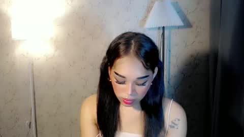 Snapshot of dreyanajones chatting on 10/15/25, 02:22 Dreyana online show from 10/15/25, 02:22