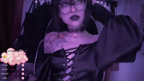 Snapshot of drillhouse_ chatting on 02/09/26, 06:45 Tara Sonny online show from 02/09/26, 06:45