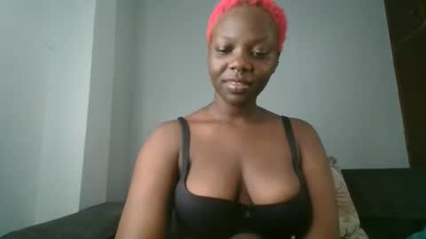 Snapshot of drip_doll chatting on 10/23/25, 06:13 Drip Doll online show from 10/23/25, 06:13