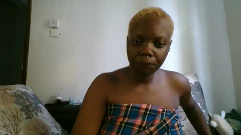 Kimberly online show from 12/01/25, 08:08