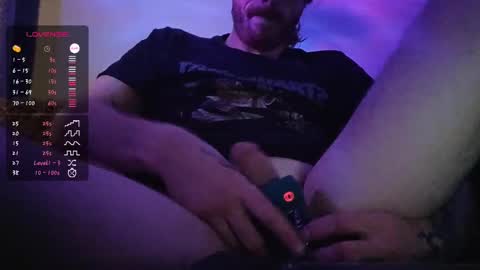 Snapshot of drippiehippie420 chatting on 11/14/25, 05:28 drippiehippie420 online show from 11/14/25, 05:28