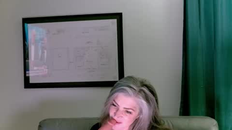 Angie online show from 04/26/26, 06:55