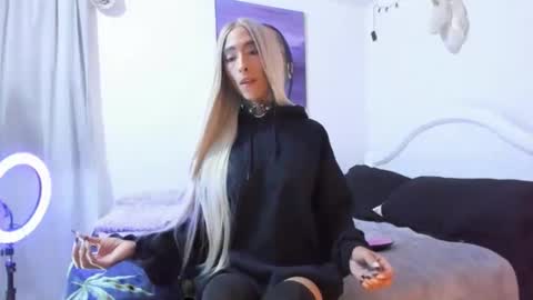 Snapshot of drippyorlove chatting on 12/04/24, 09:02 drippyorlove online show from 12/04/24, 09:02