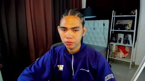 Snapshot of drixiboy chatting on 09/15/25, 05:51 Drixiboyj online show from 09/15/25, 05:51