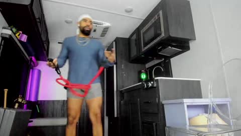 Snapshot of drizzys_room chatting on 01/14/25, 11:31 DirtyDrizzy online show from 01/14/25, 11:31