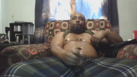 Snapshot of drkbd96 chatting on 12/14/24, 03:25 drkb78 online show from 12/14/24, 03:25